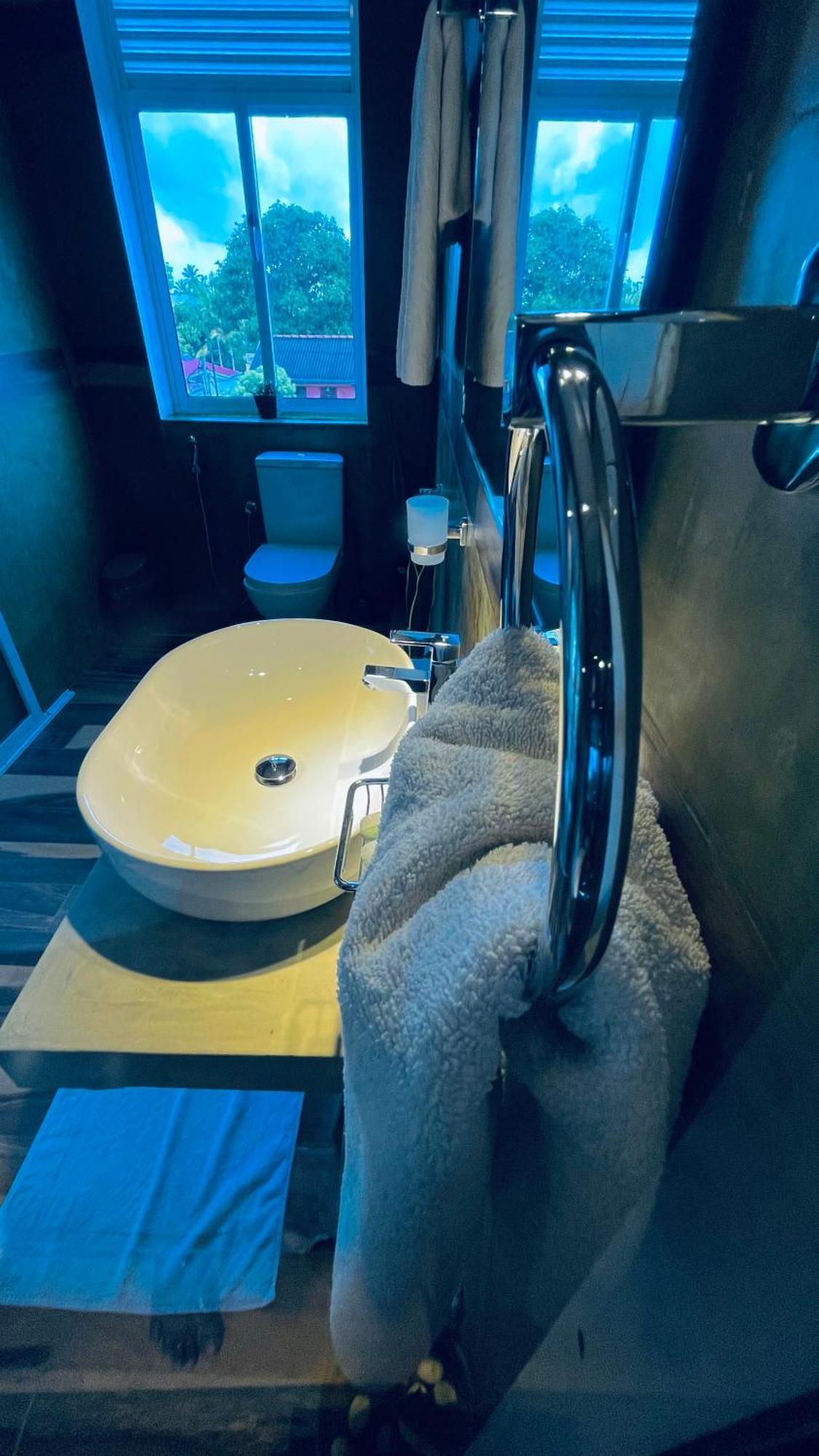 8 Plus Motels Νεγκόμπο Εξωτερικό φωτογραφία