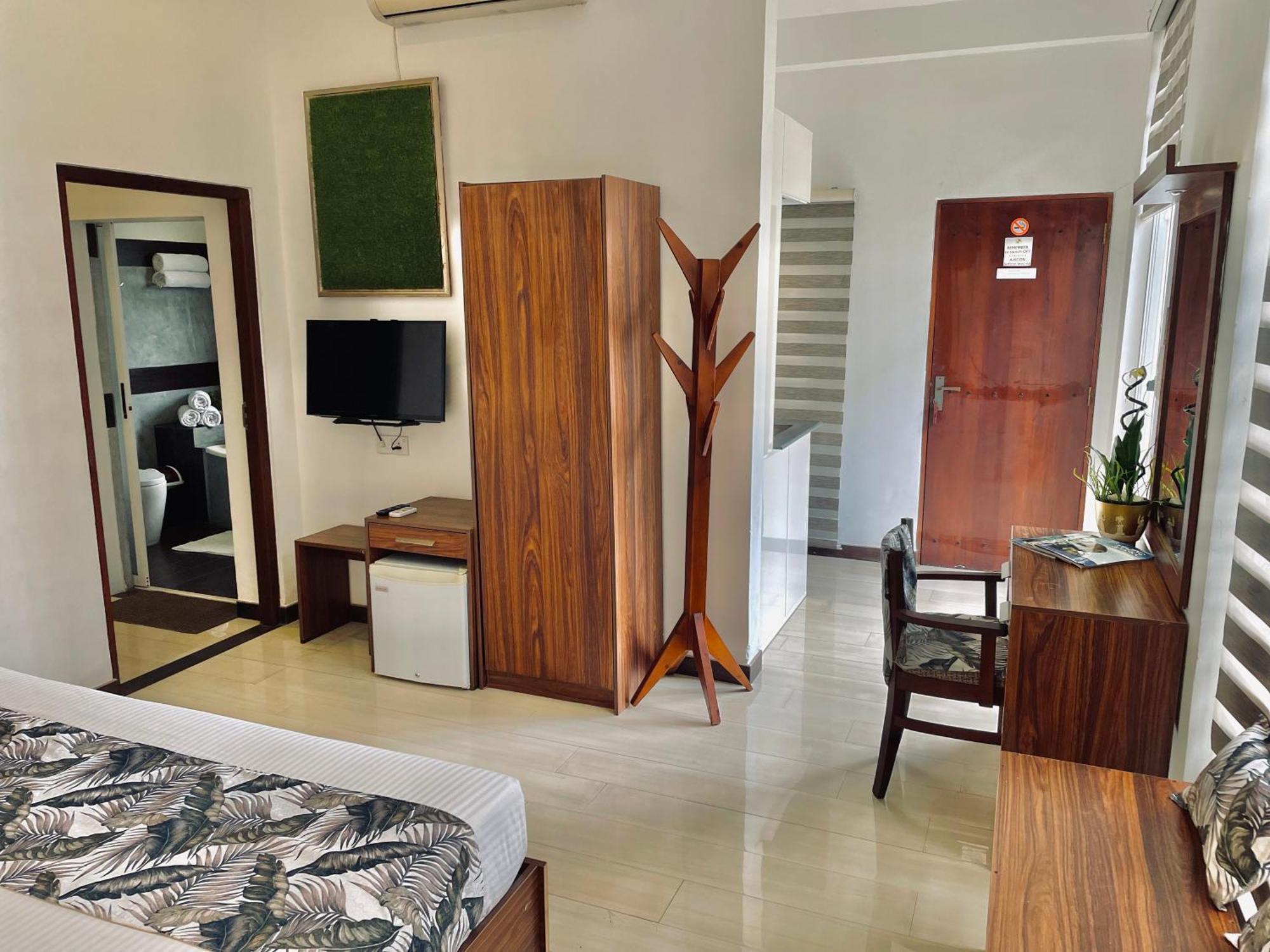 8 Plus Motels Νεγκόμπο Εξωτερικό φωτογραφία