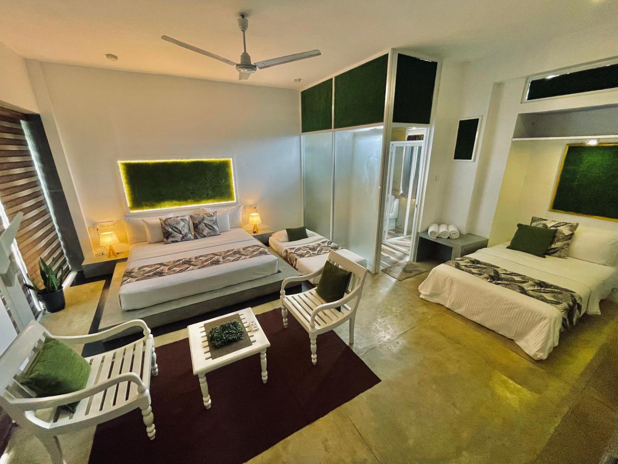 8 Plus Motels Νεγκόμπο Εξωτερικό φωτογραφία